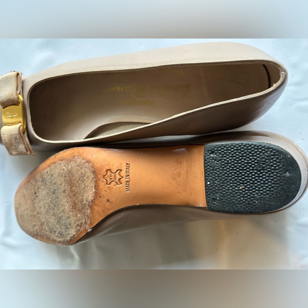 Salvatore Ferragamo Women's Taupe Leather Loafers - Picture 6 of 8